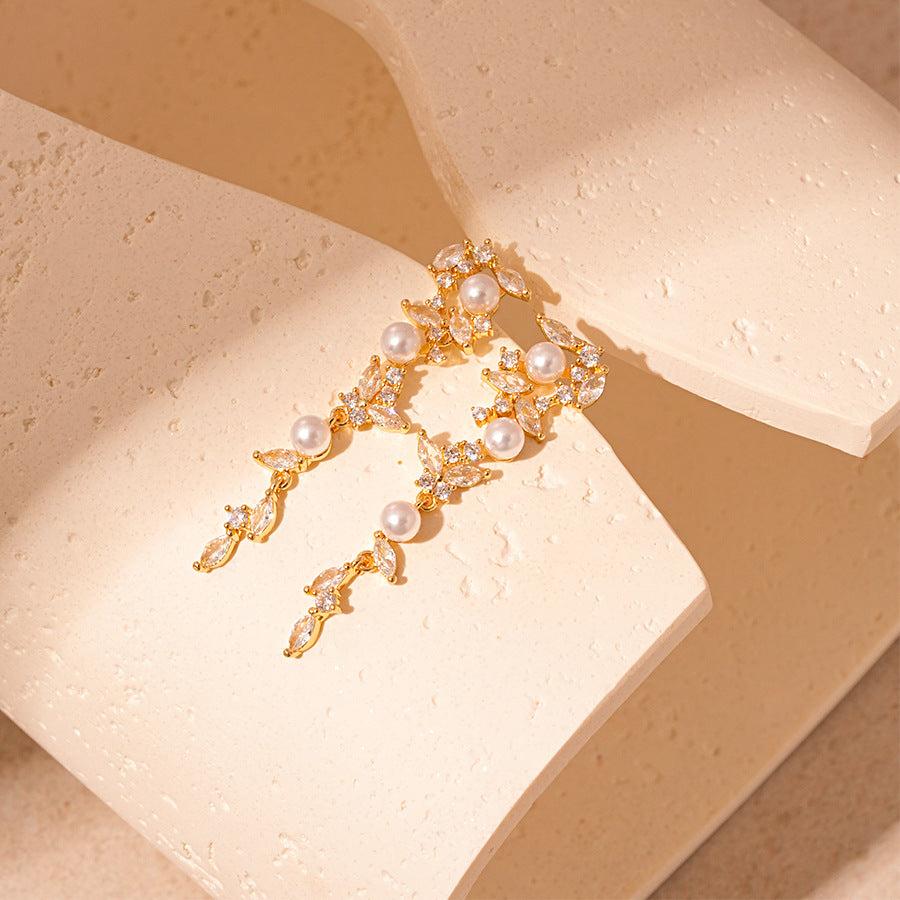 Wholesale zircon wheat grain grain  pearl silver pin earrings