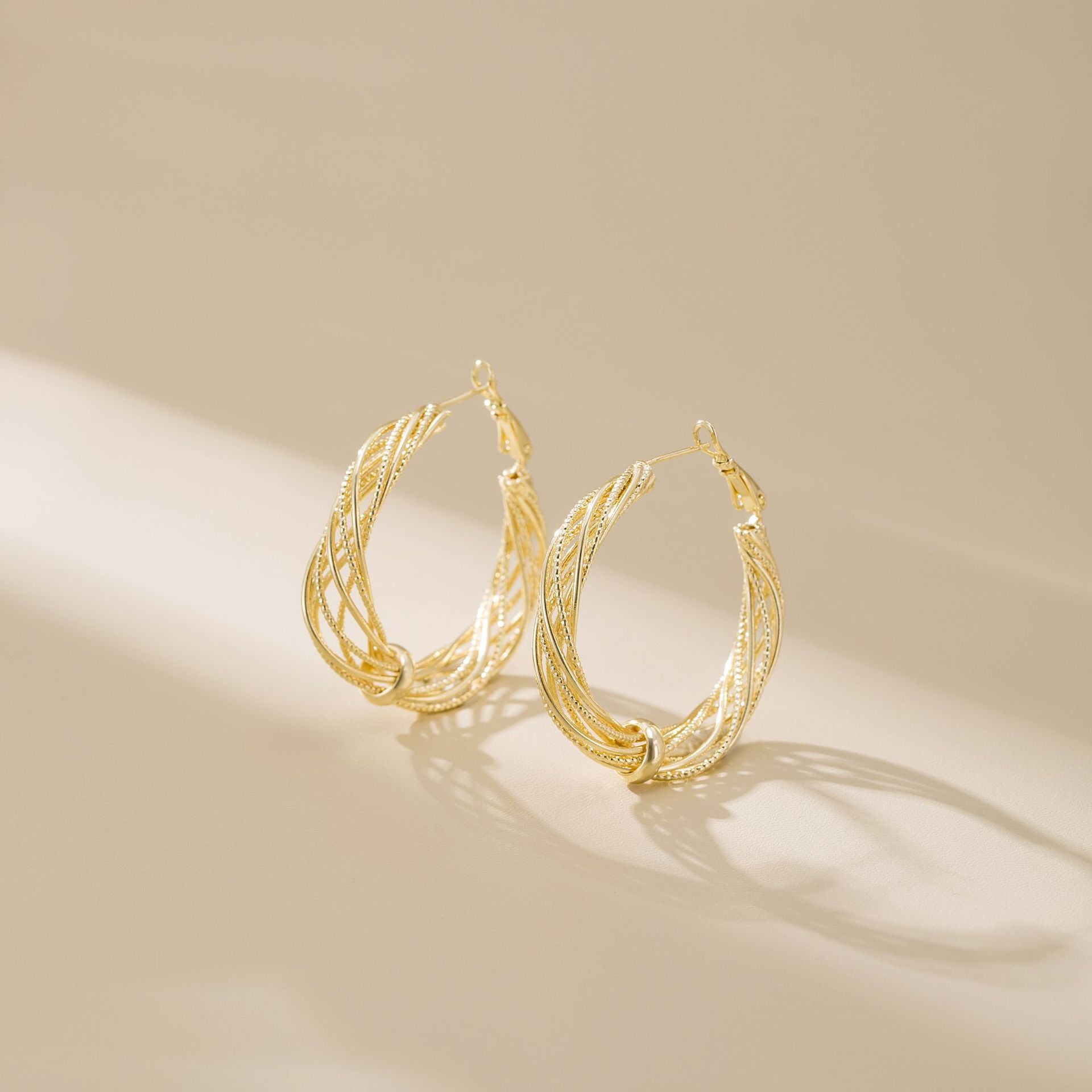 Wholesale copper plated 14K gold round hollow earrings