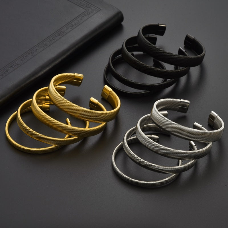 Wholesale Simple Elastic C- shaped Open Titanium steel Bracelet