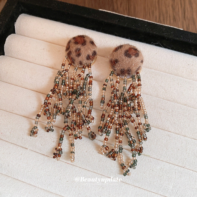 Wholesale Silver needle retro plush leopard print tassel earrings