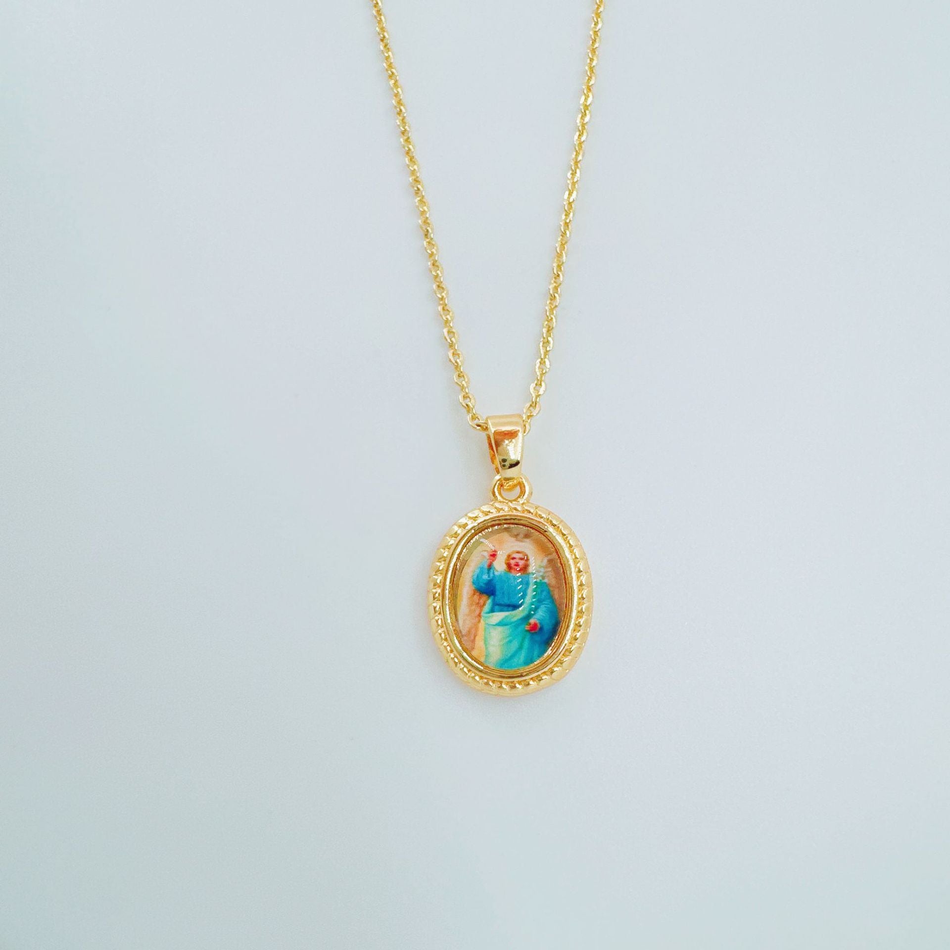 Wholesale Gold-Plated Copper Figure Pendant Necklace,  Trendy Gift Jewelry Accessory for Women
