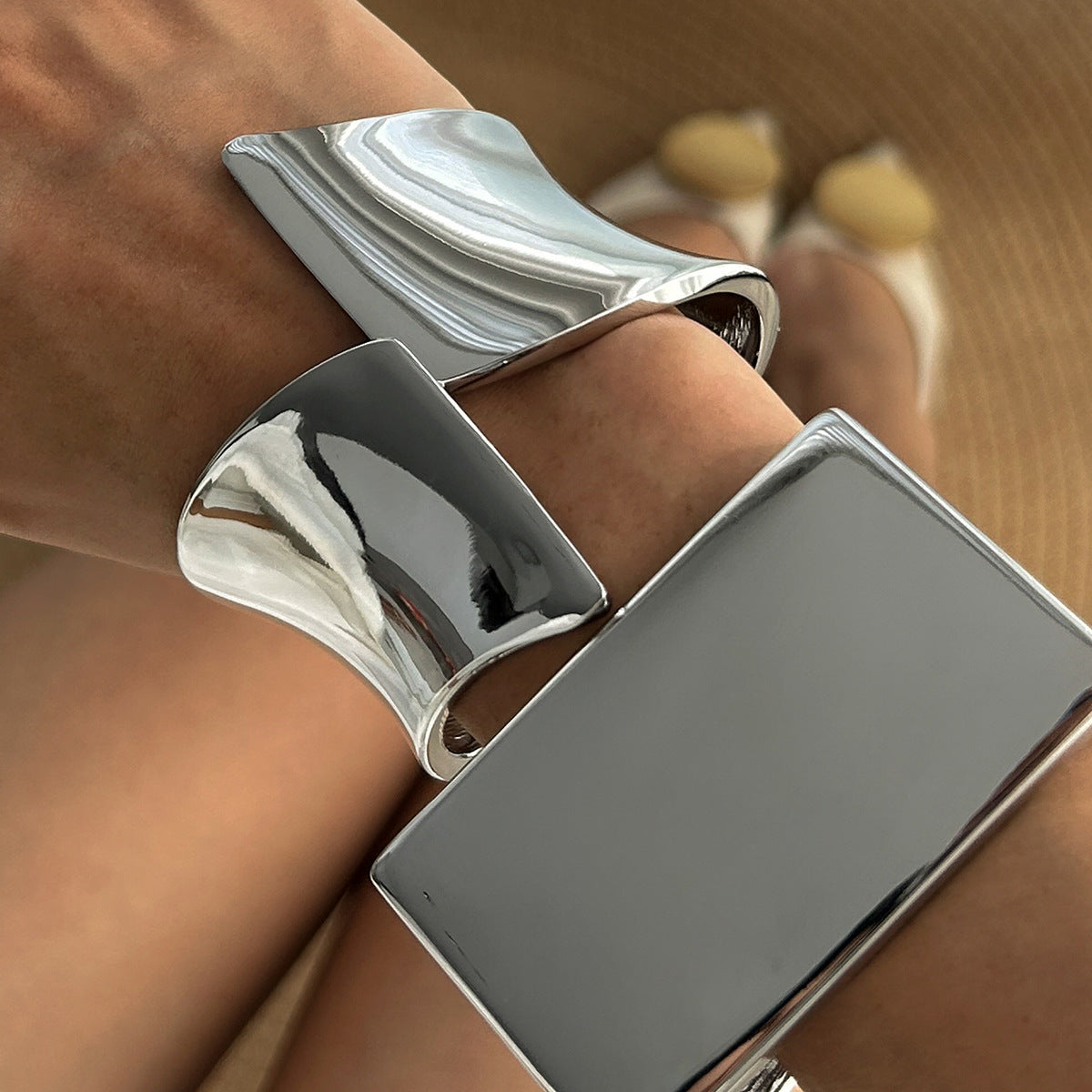 Wholesale Irregular square opening smooth bracelet set