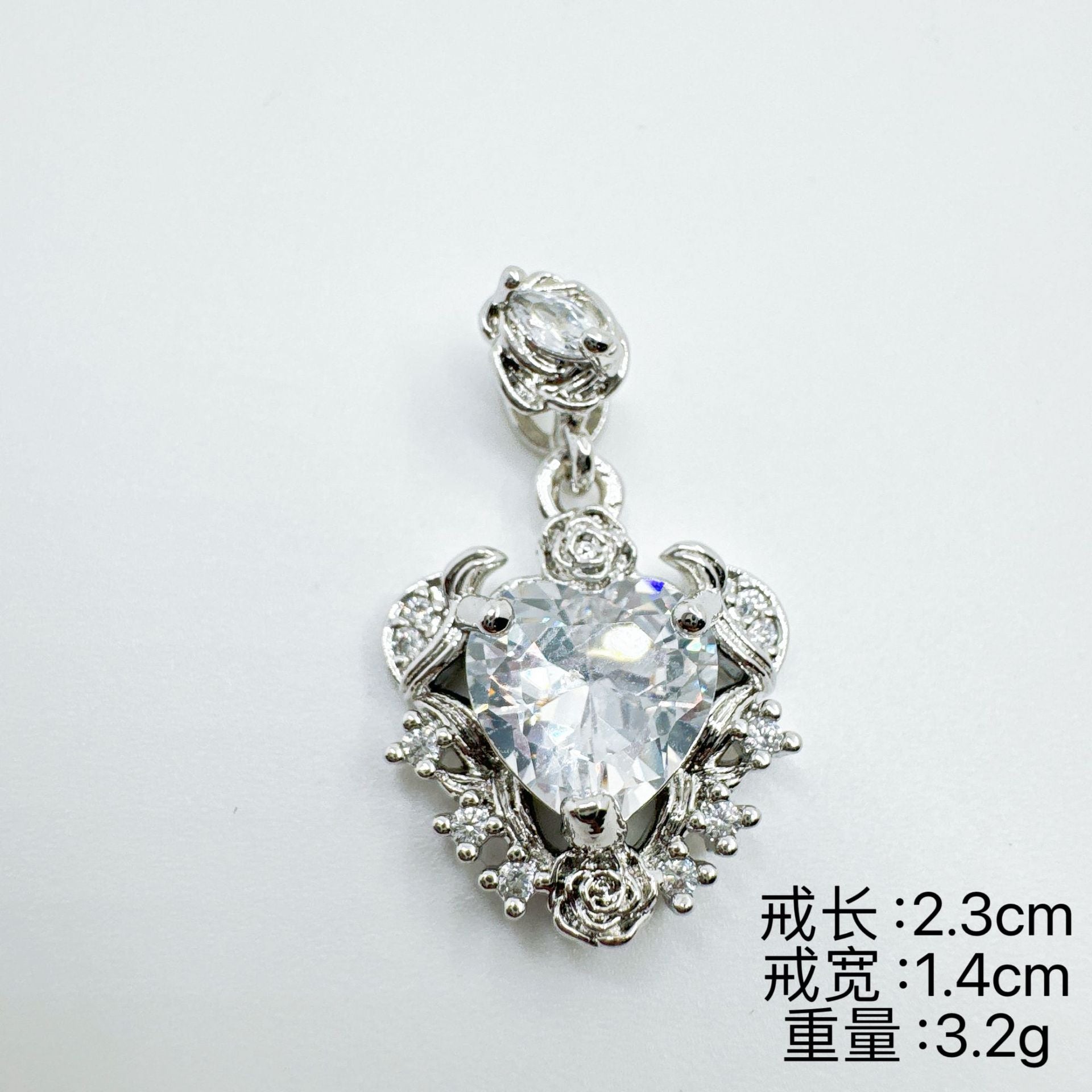 Wholesale Copper Gold Plated Zircon Necklace Pendant Sweet Cool Wind Style Fashion Accessory for Party