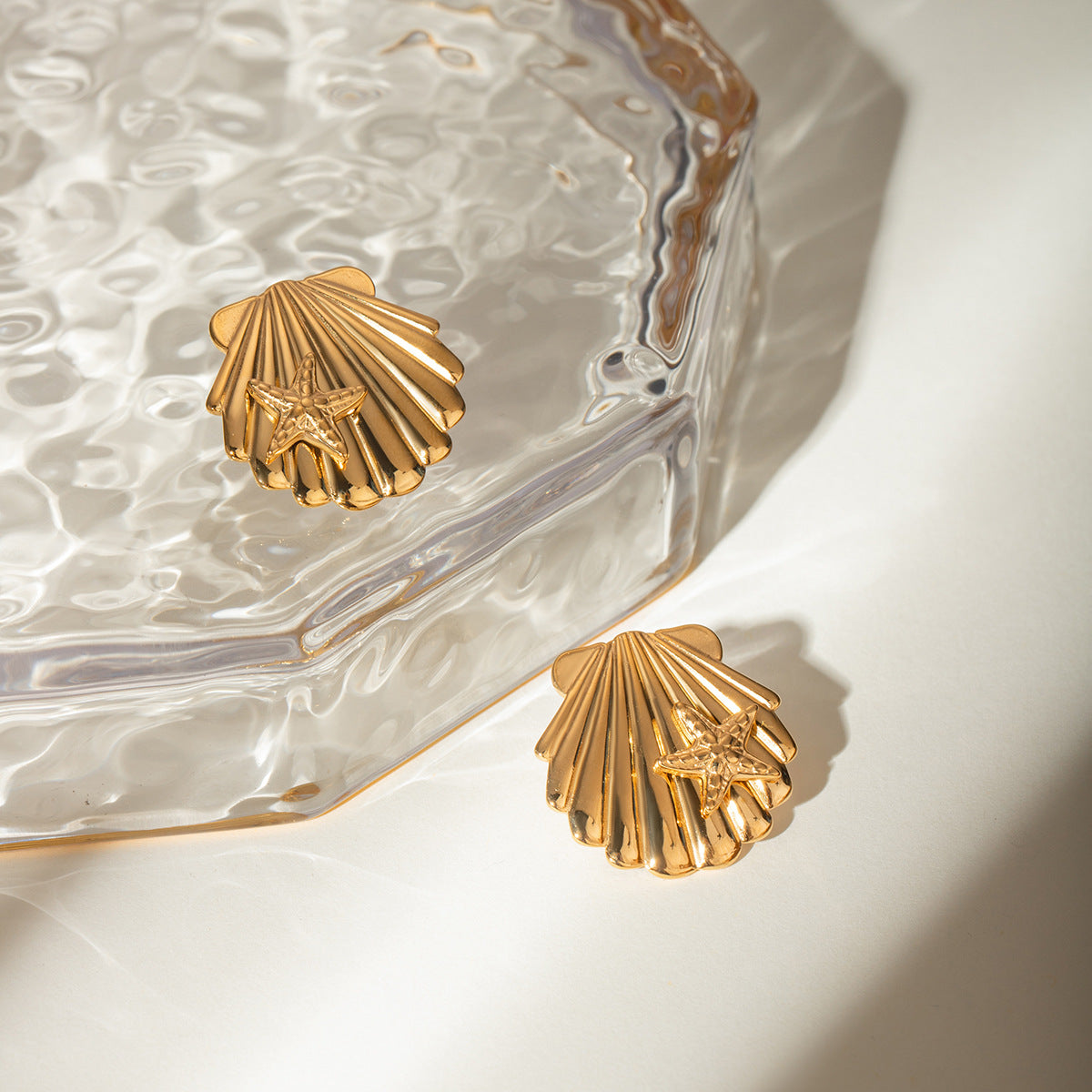 Wholesale 18k gold stainless steel shell sticky starfish earrings  jewelry