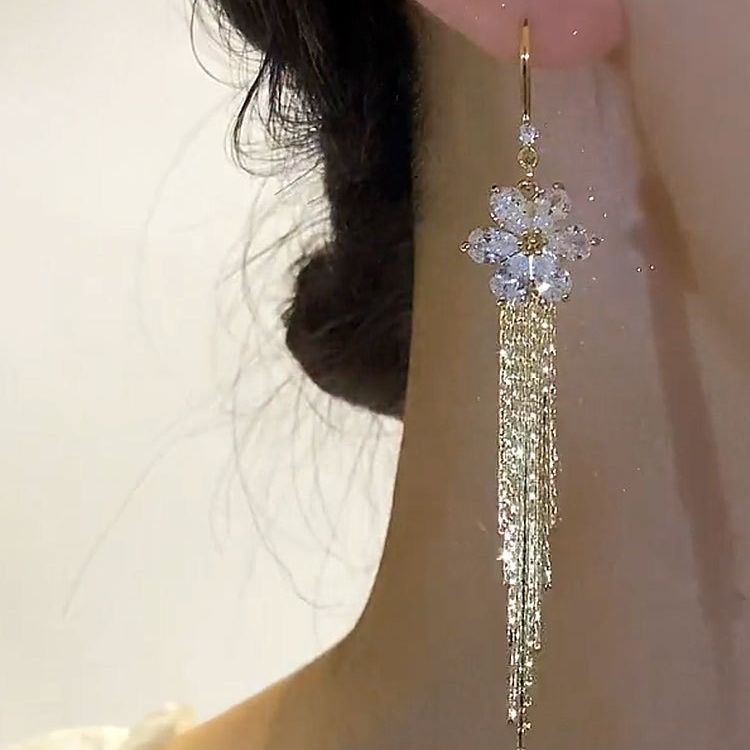 Wholesale long tassel flower earrings