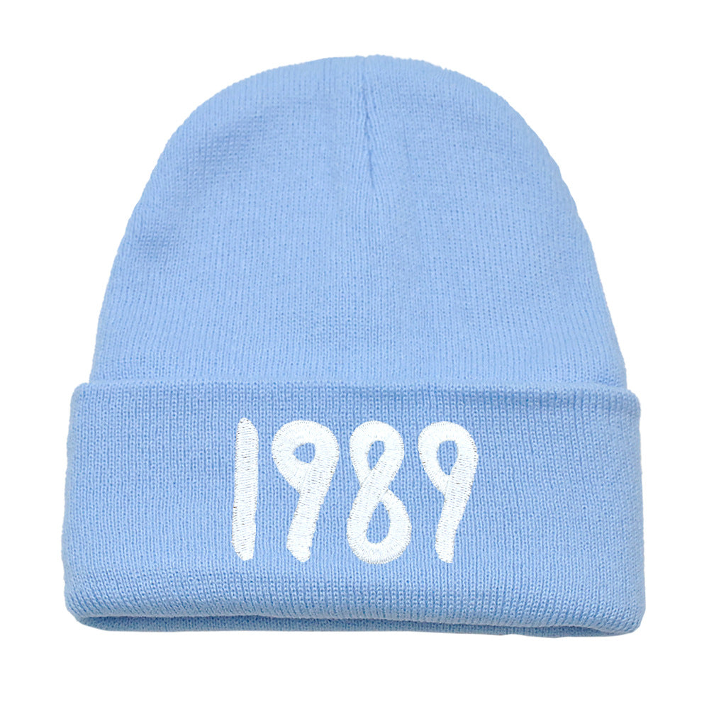 Wholesale letter knitted beanies