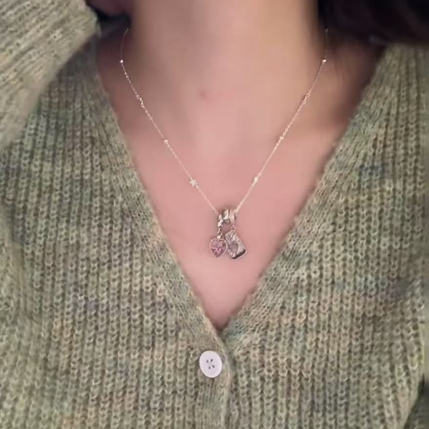 Wholesale Trendy Love Tarot Pendant Necklace Alloy Electroplating Fashion Accessory for Women