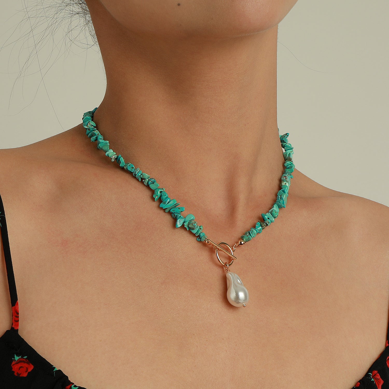 Wholesale Trendy Green Turquoise Irregular Pearl Necklace Alloy Jewelry Accessory