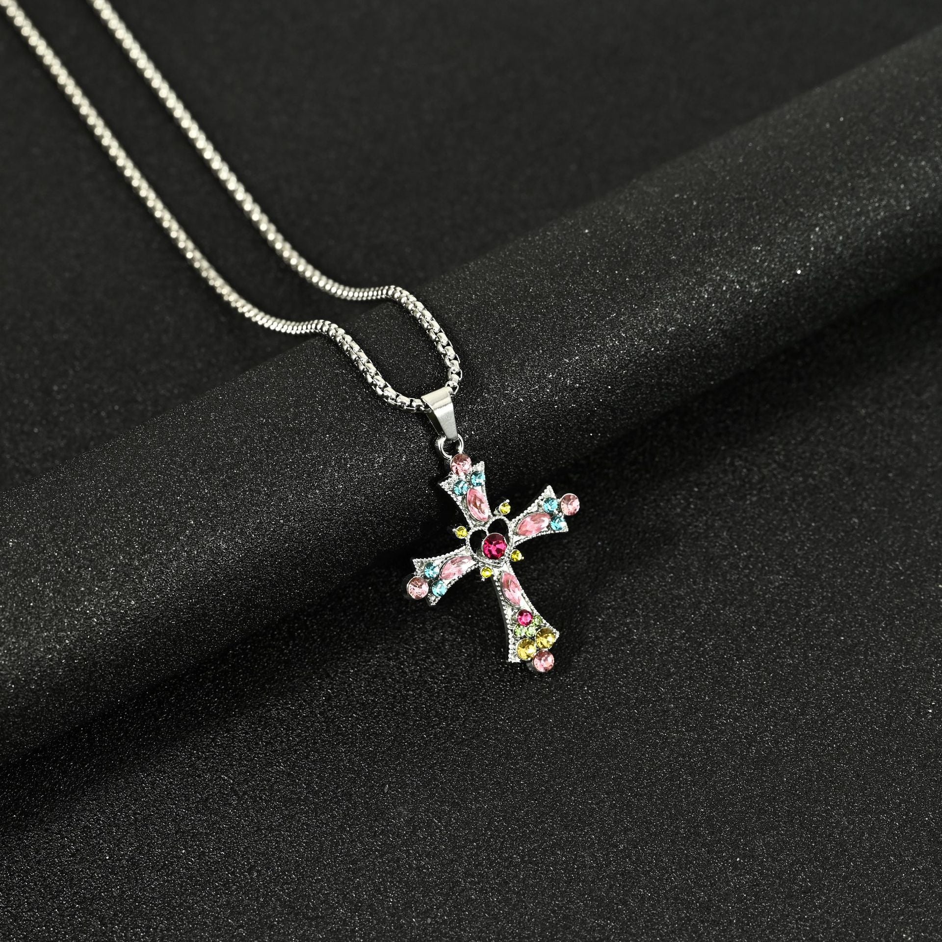 Wholesale Titanium Steel cross  alloy pendant necklaces
