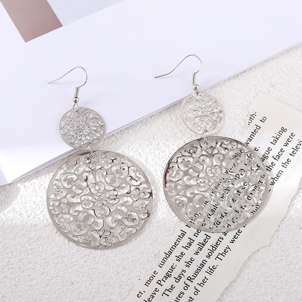 Wholesale Retro Hollow Out Gold Tone Round Metal Disc Earrings Chic Carved Jewelry Accessory