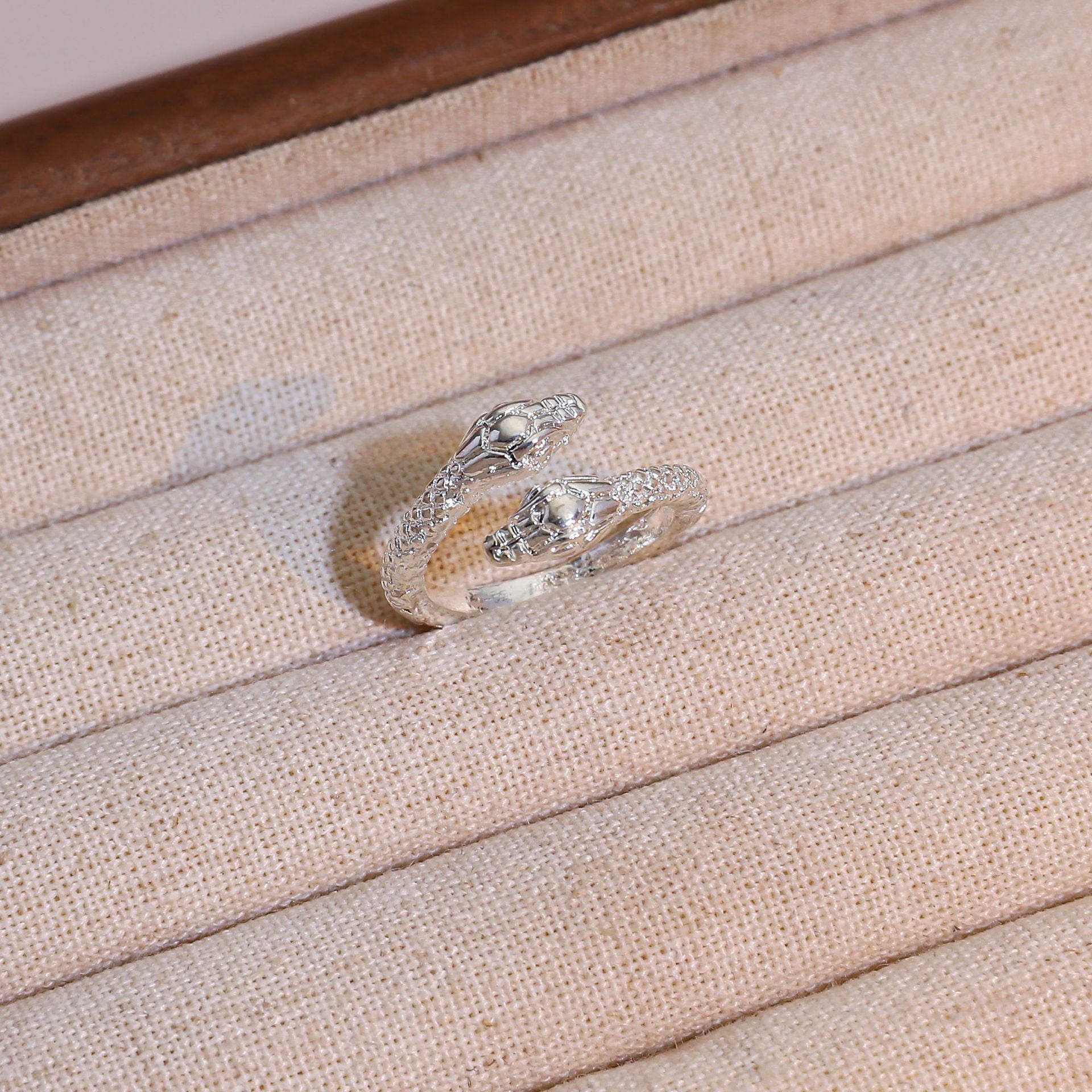 Wholesale Hollow heart knotted double-headed snake snowflake plum blossom opening adjustable ring five-piece set