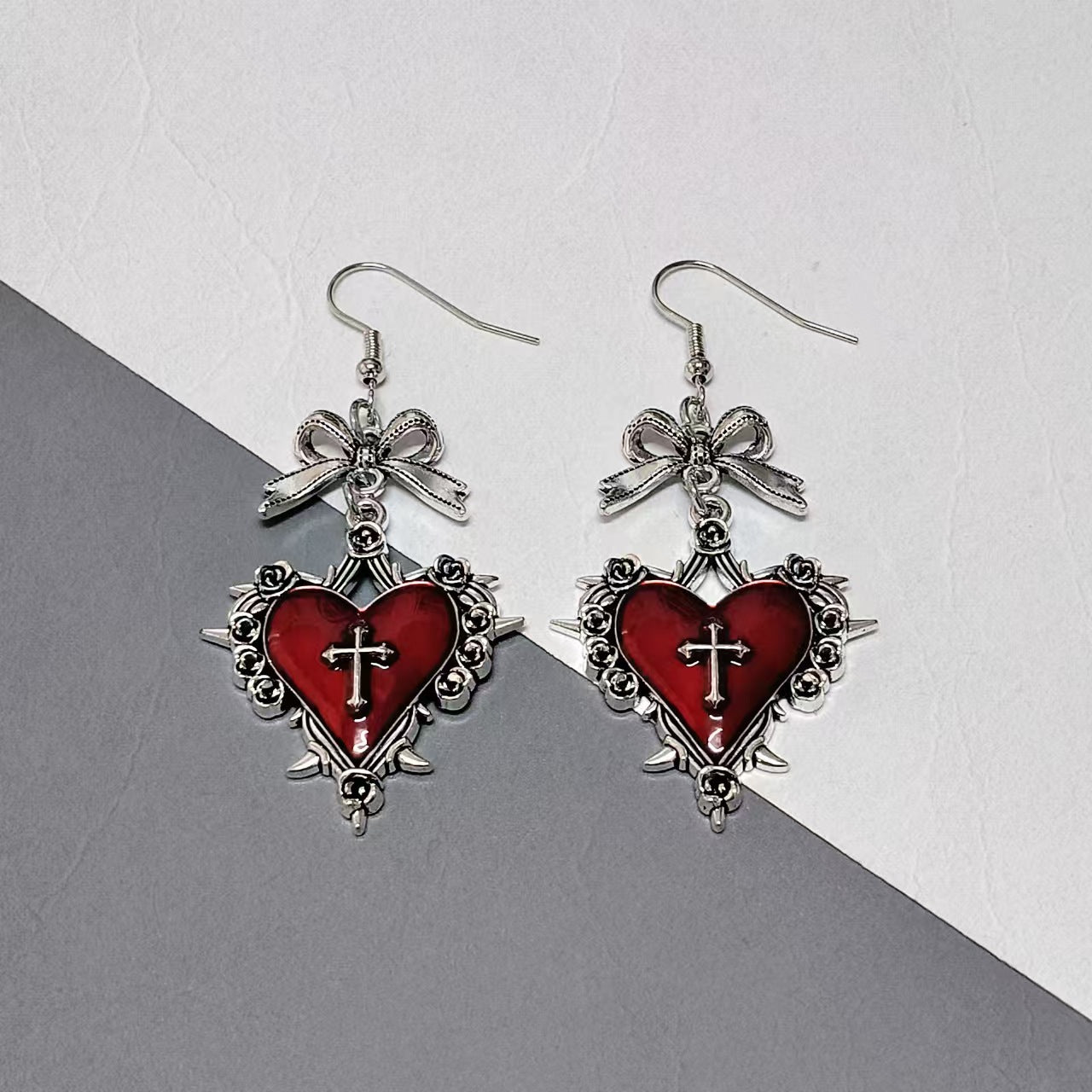 Wholesale Alloy Gothic Heart Dangle Earrings Dark Romance Black Bow Design Party Jewelry