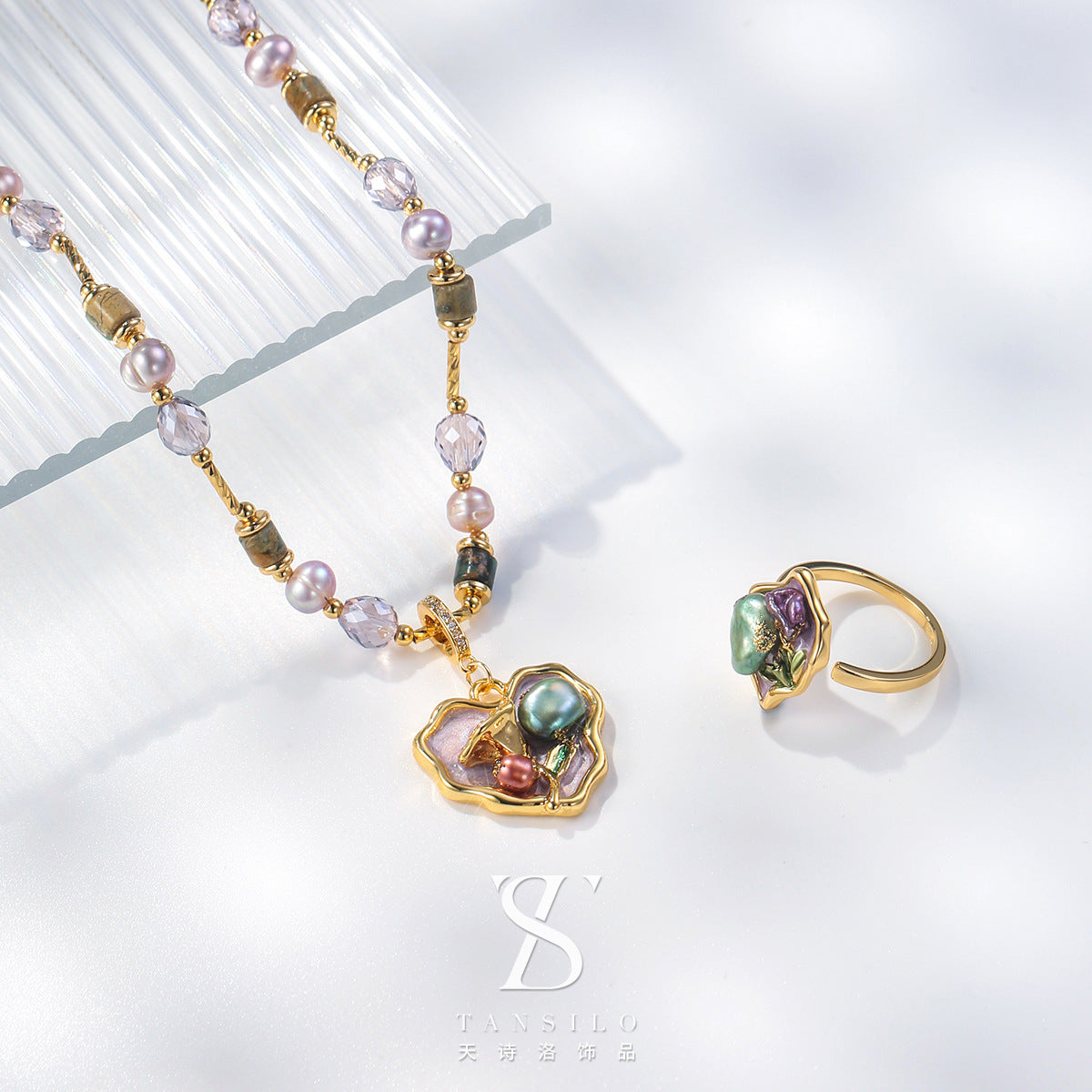 Wholesale Oil Painting Love Necklace Natural Freshwater Pearl Not Fading Beaded Necklace