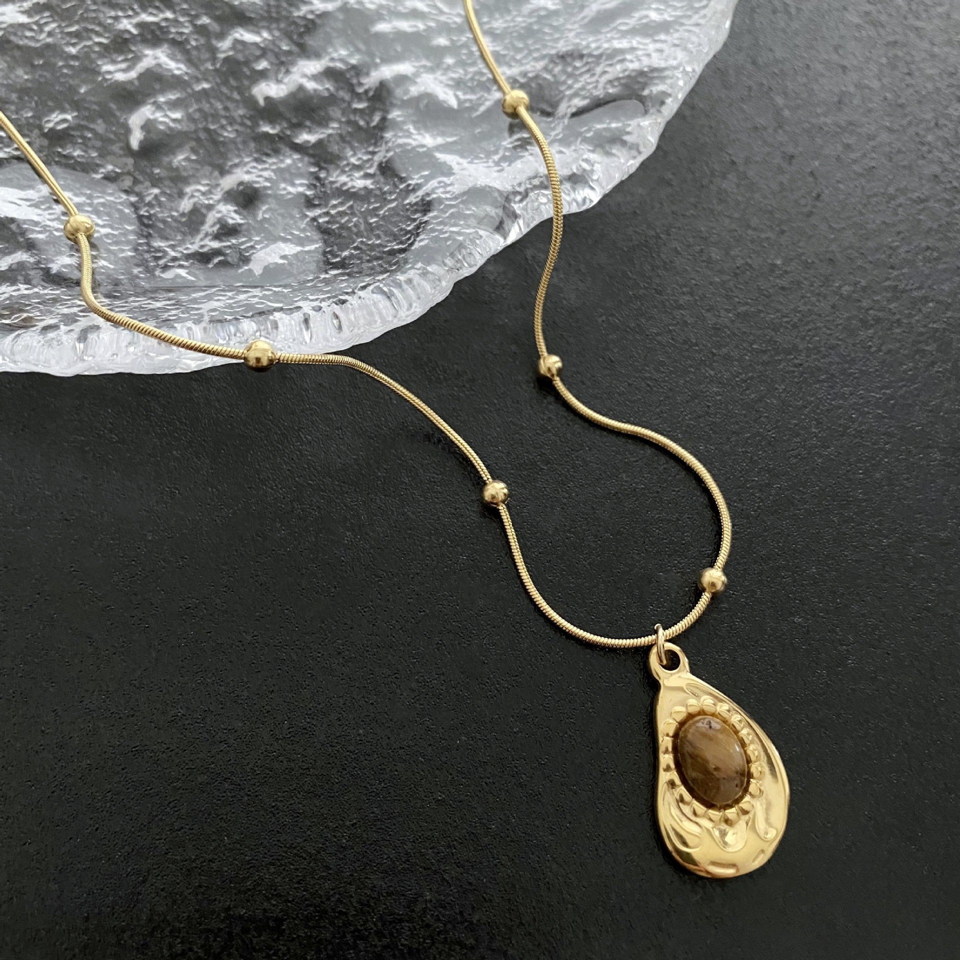 Wholesale Titanium Steel  Tiger Eye Pendant Accessories Necklace