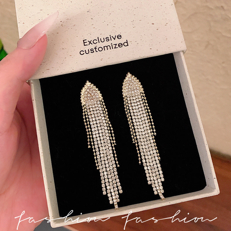 Wholesale Gold Tone Alloy Geometric Triangle Tassel Earrings Trendy Fashion Jewelry Accessory For Women Gift