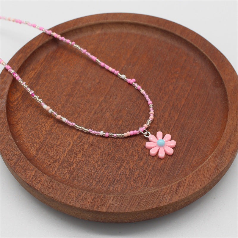 Wholesale daisy flower pendant necklace