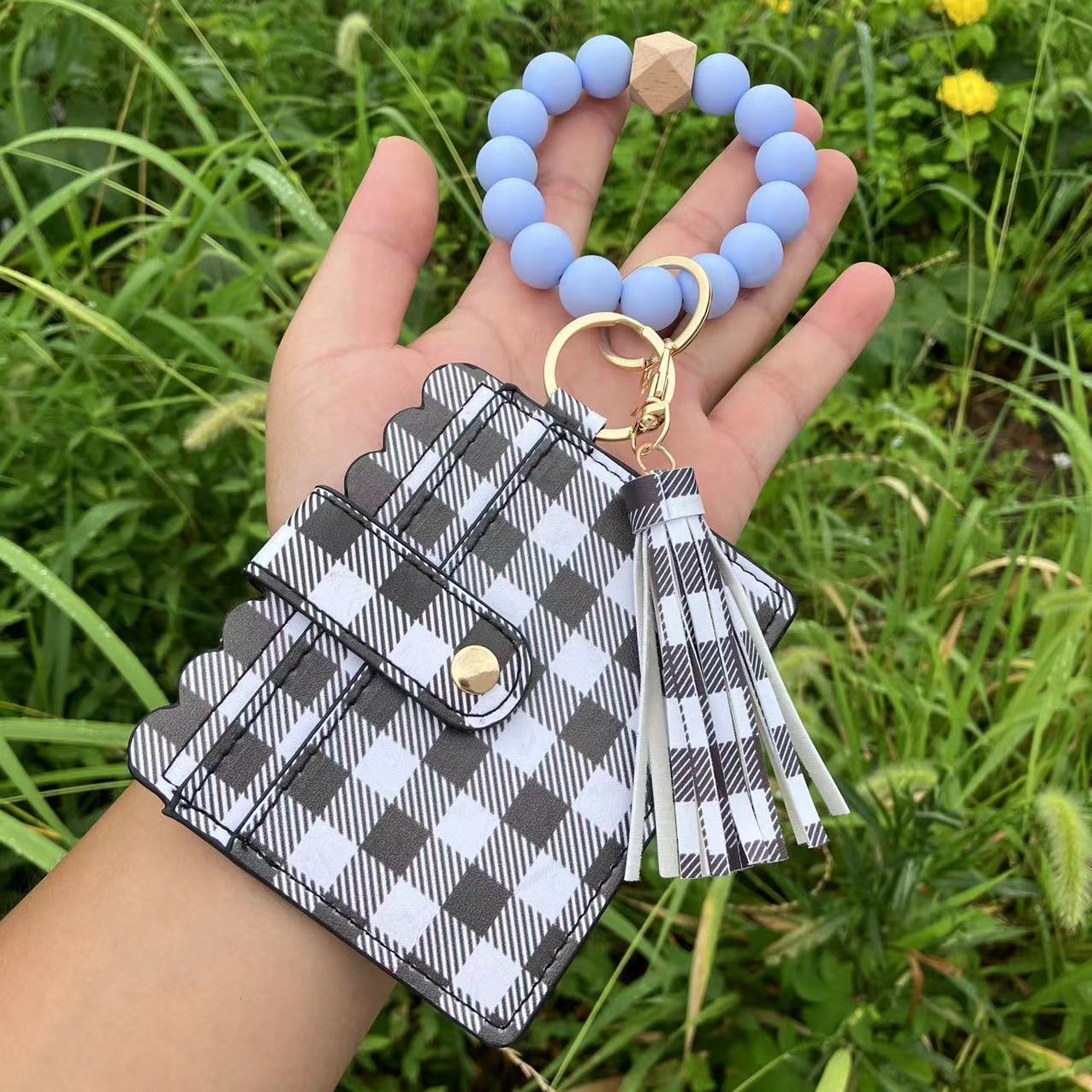 Wholesale Leopard Plaid Butterfly Card Holder Silicone Beaded Wristlet Keychain ACC-KC-QiuXue012