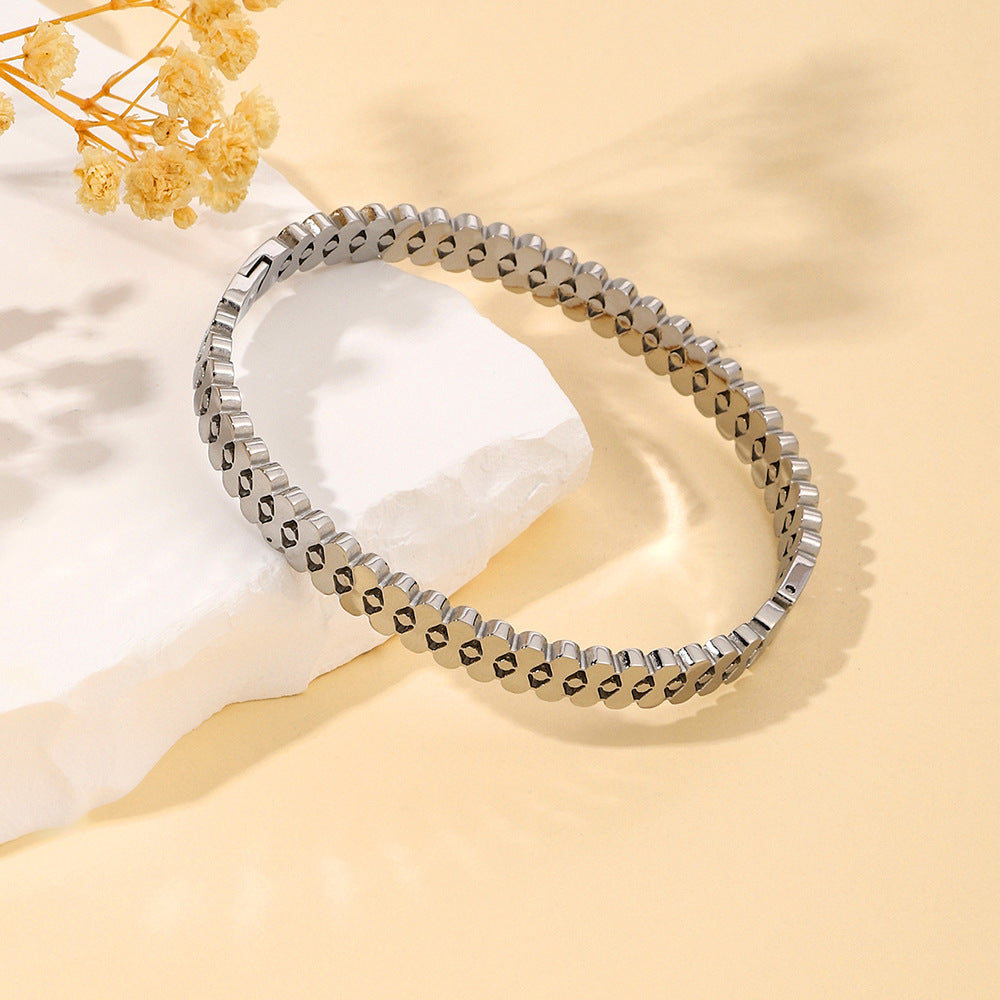 Wholesale Golden Stainless Steel Zircon Hollow Bracelet Retro Titanium Steel Bracelet Ornament Vintage  ACC-BT-Yazhi001