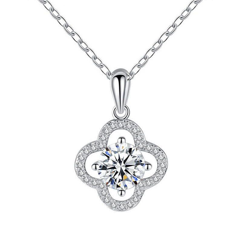 Wholesale Four Leaf Clover Clavicle Necklace 925 Sterling Silver Moissanite Pendant