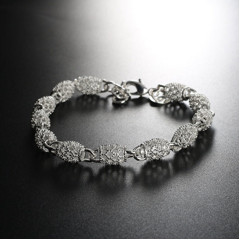 Wholesale Korean Style Hollow Ball Bracelet Copper Electroplate Fashion Jewelry Gift