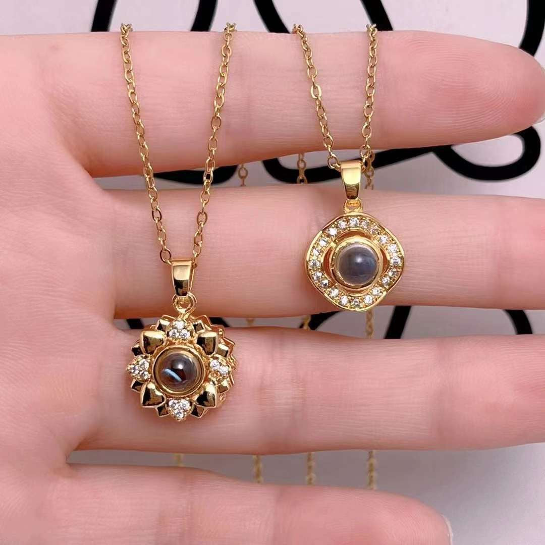 Wholesale 100 languages I love you projection temperature necklace