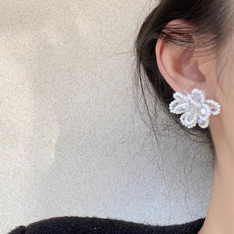 Wholesale white flower beaded earrings