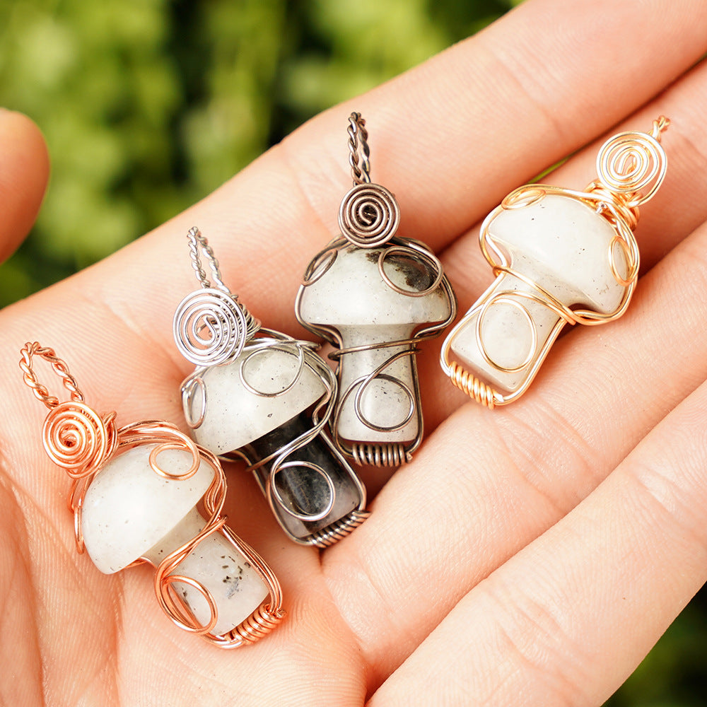 Wholesale Natural Crystal Mushroom Pendant Handmade Silk Cute Little Mushroom Crystal Mesh Bag Necklaces ACC-NE-RongGuan014
