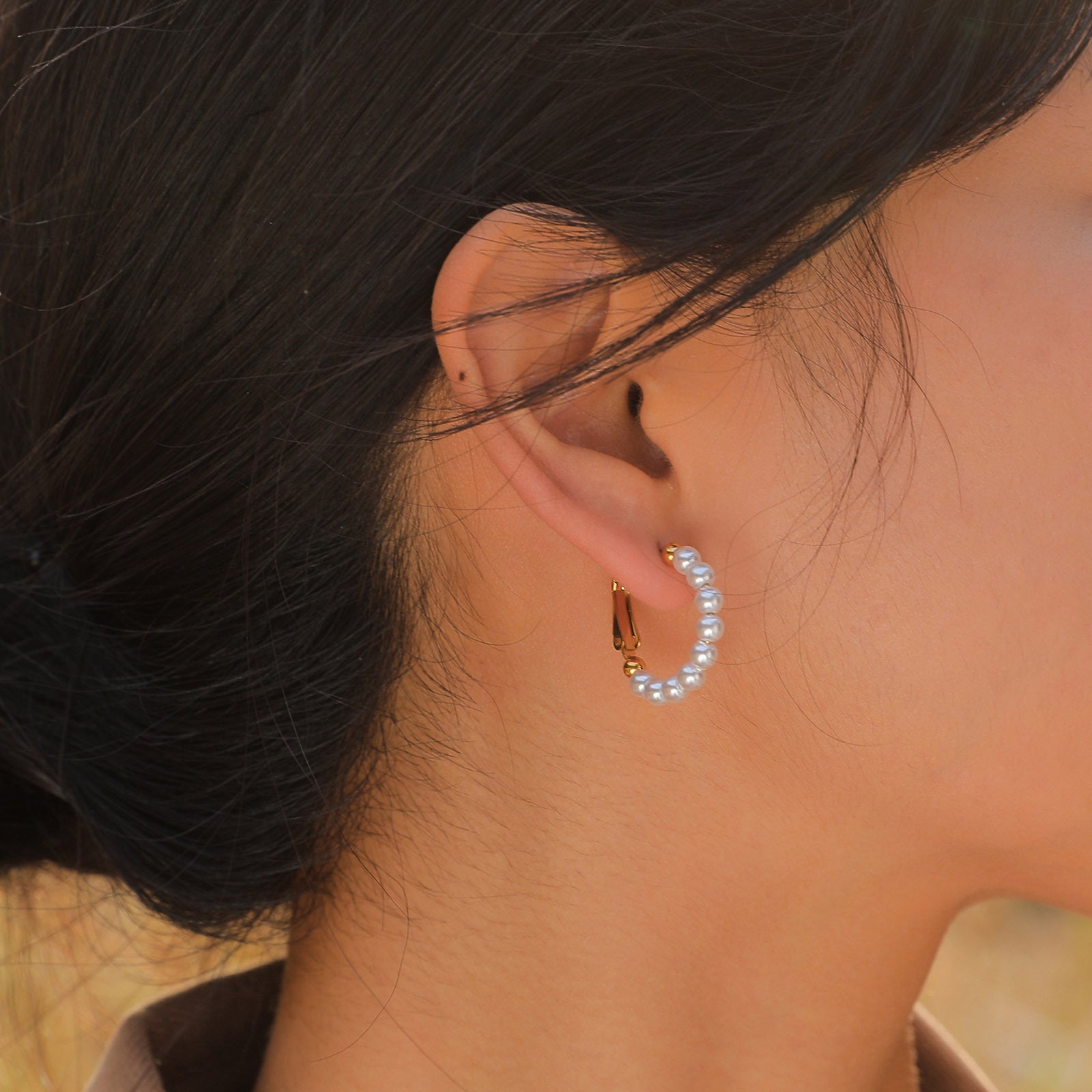 Wholesale Fashion Geometric C-Shape Earrings Imitation Pearl Stainless Steel Gold Jewelry Accessory