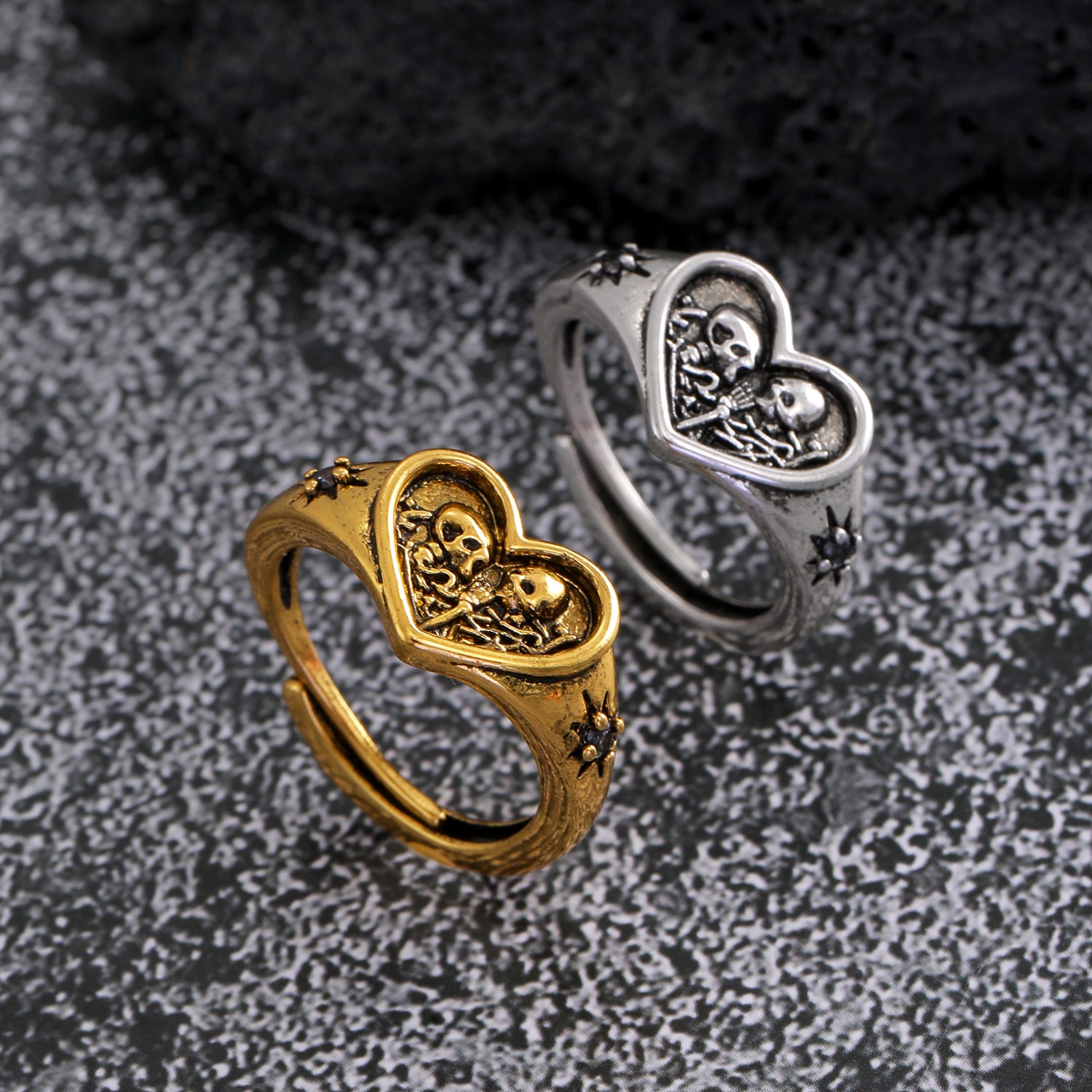 Wholesale heart double skull starburst open ring