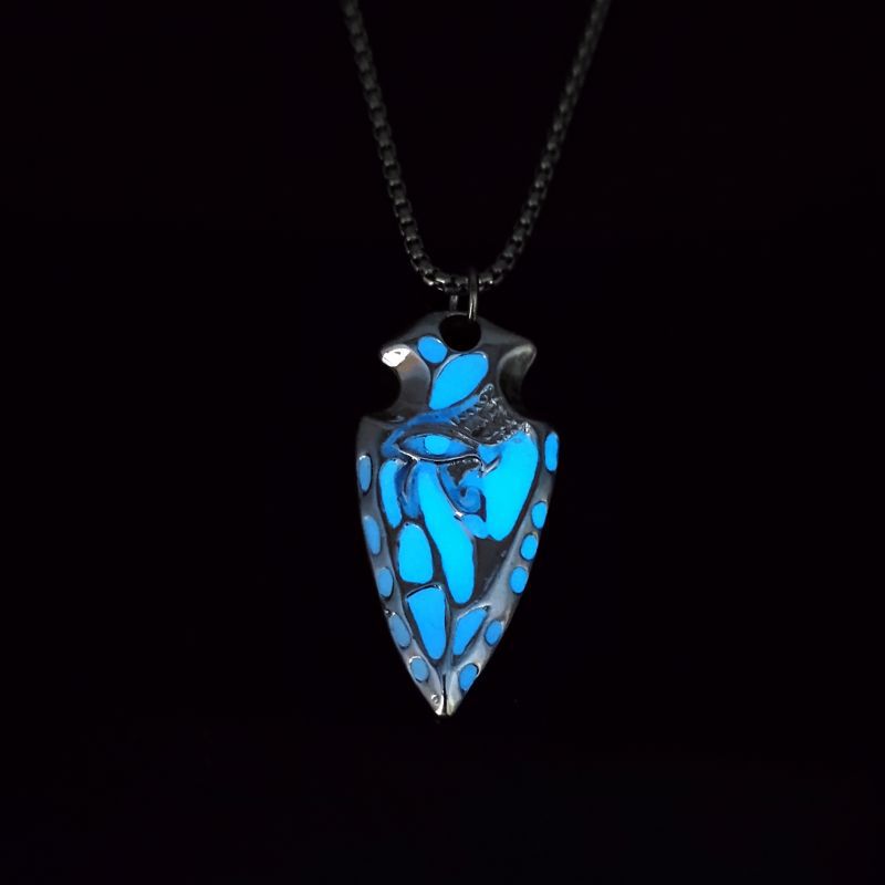 Wholesale Titanium steel chain vintage Viking triangle luminous shield Eye of Horus men' s pendant