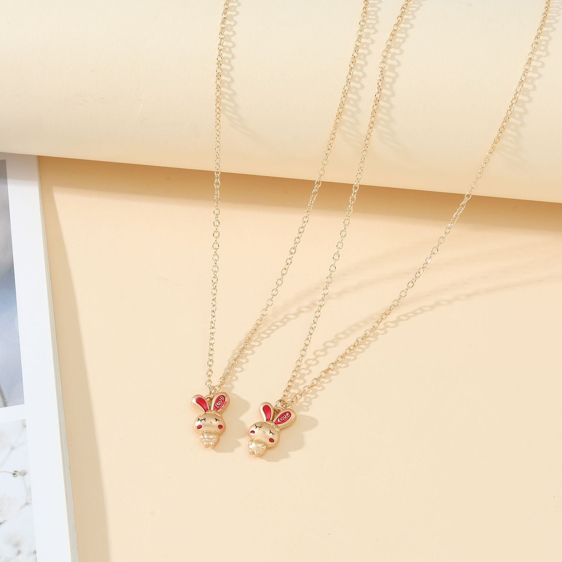 Wholesale  Bunny Pendant Couple Friendship Necklace suit
