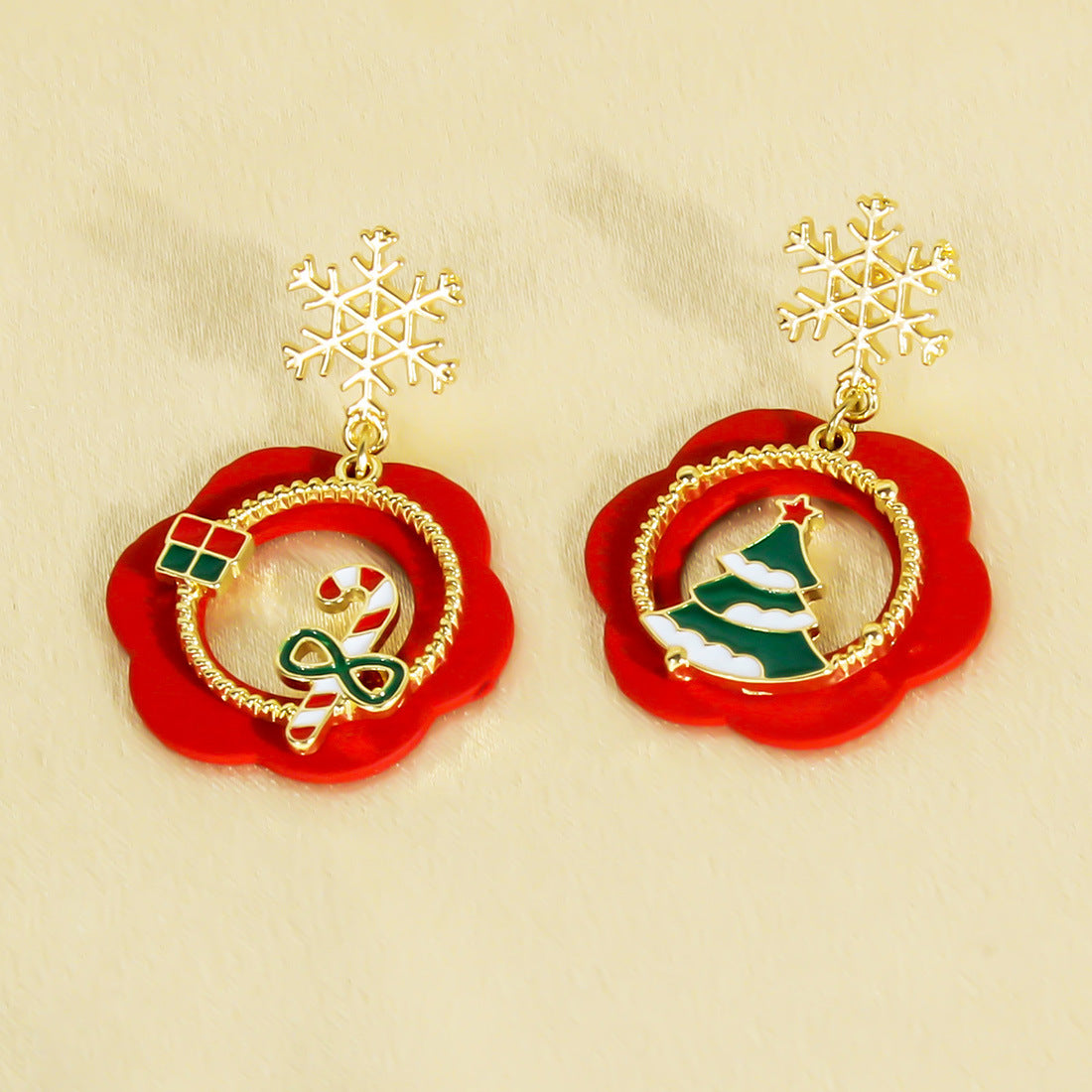 Wholesale  creative cute design Christmas earrings