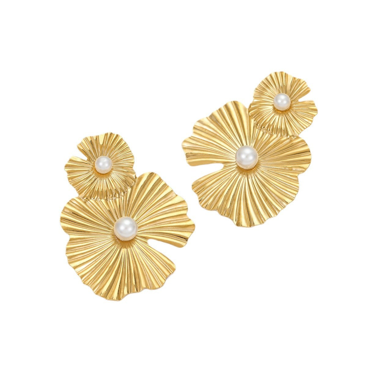Wholesale  18k gold  petal pearl does not fade stainless steel earrings