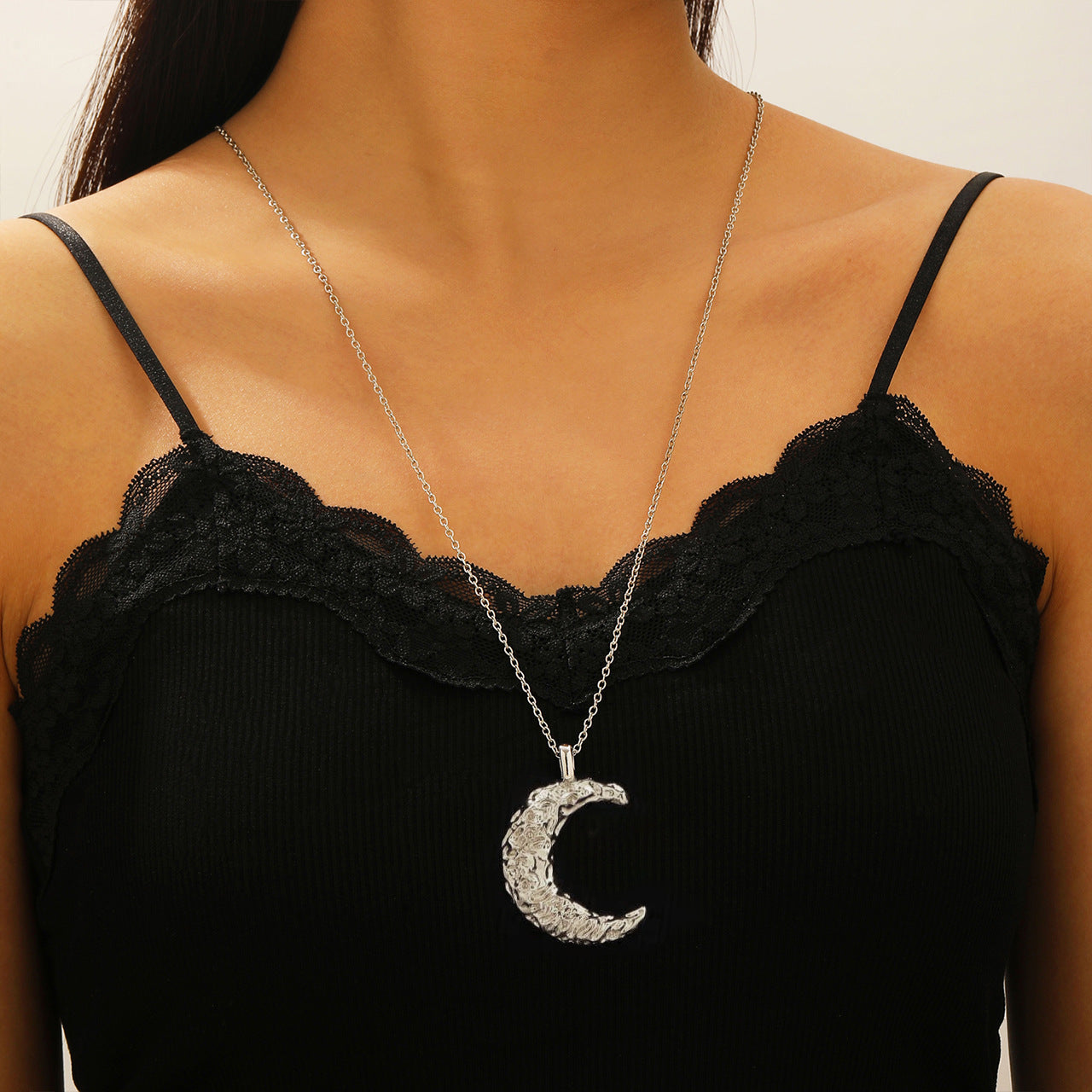 Wholesale  exaggerated star and moon pendant  necklace