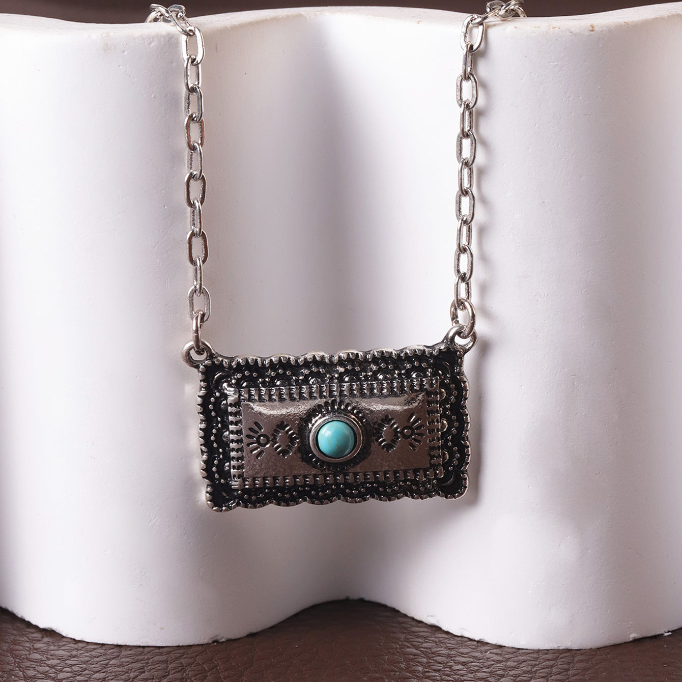 Wholesale Western Cowboy Turquoise Beaded Stackable Necklace,  Trendy Layering Jewelry Accessory