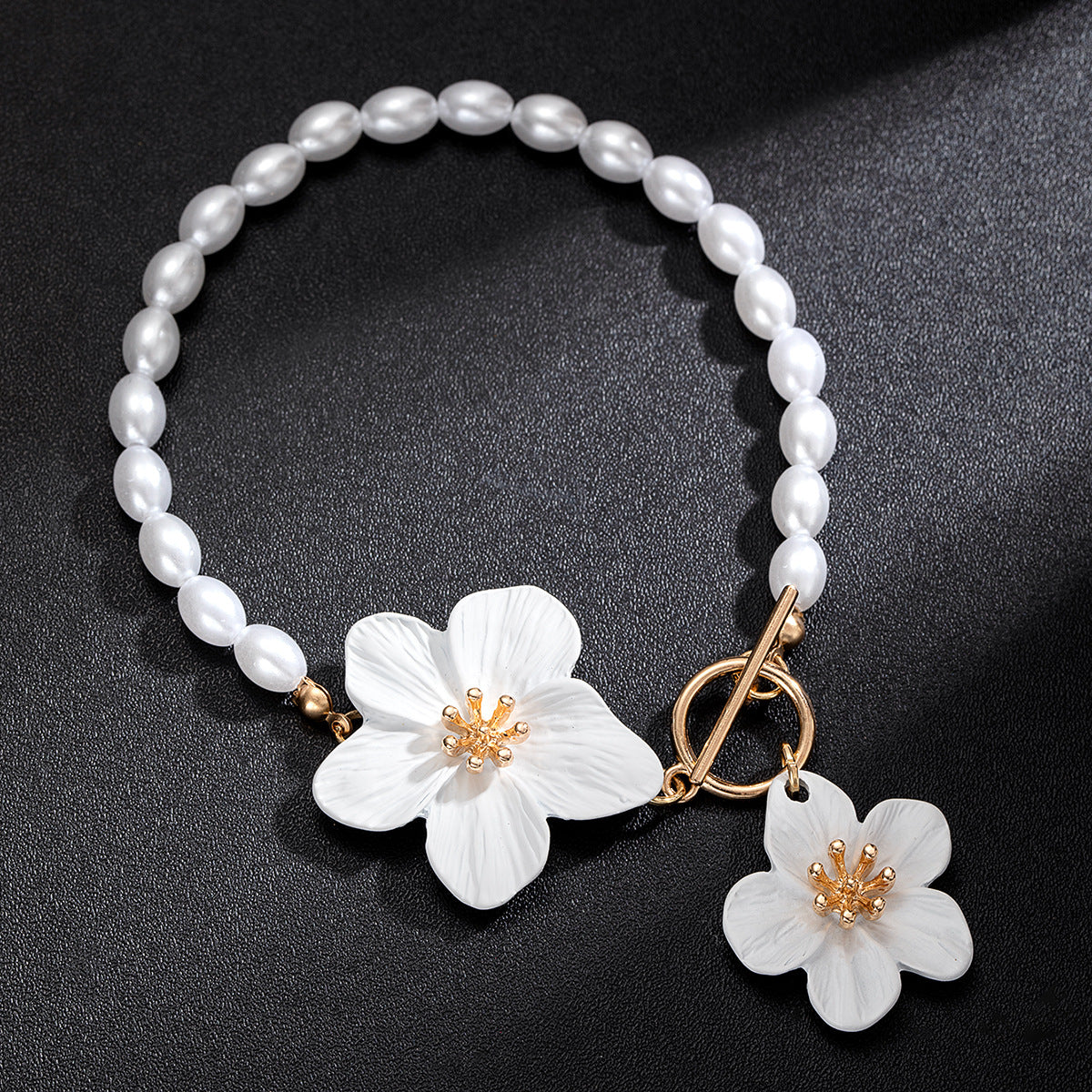 Wholesale pearl beaded alloy OT chain spray paint three-dimensional flower anklet