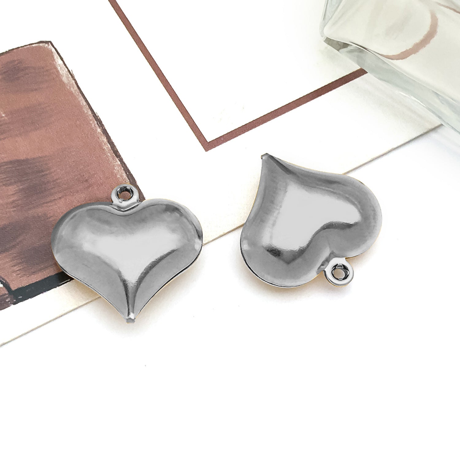 Wholesale Stainless steel vacuum plated hollow angel heart fruit  Charms