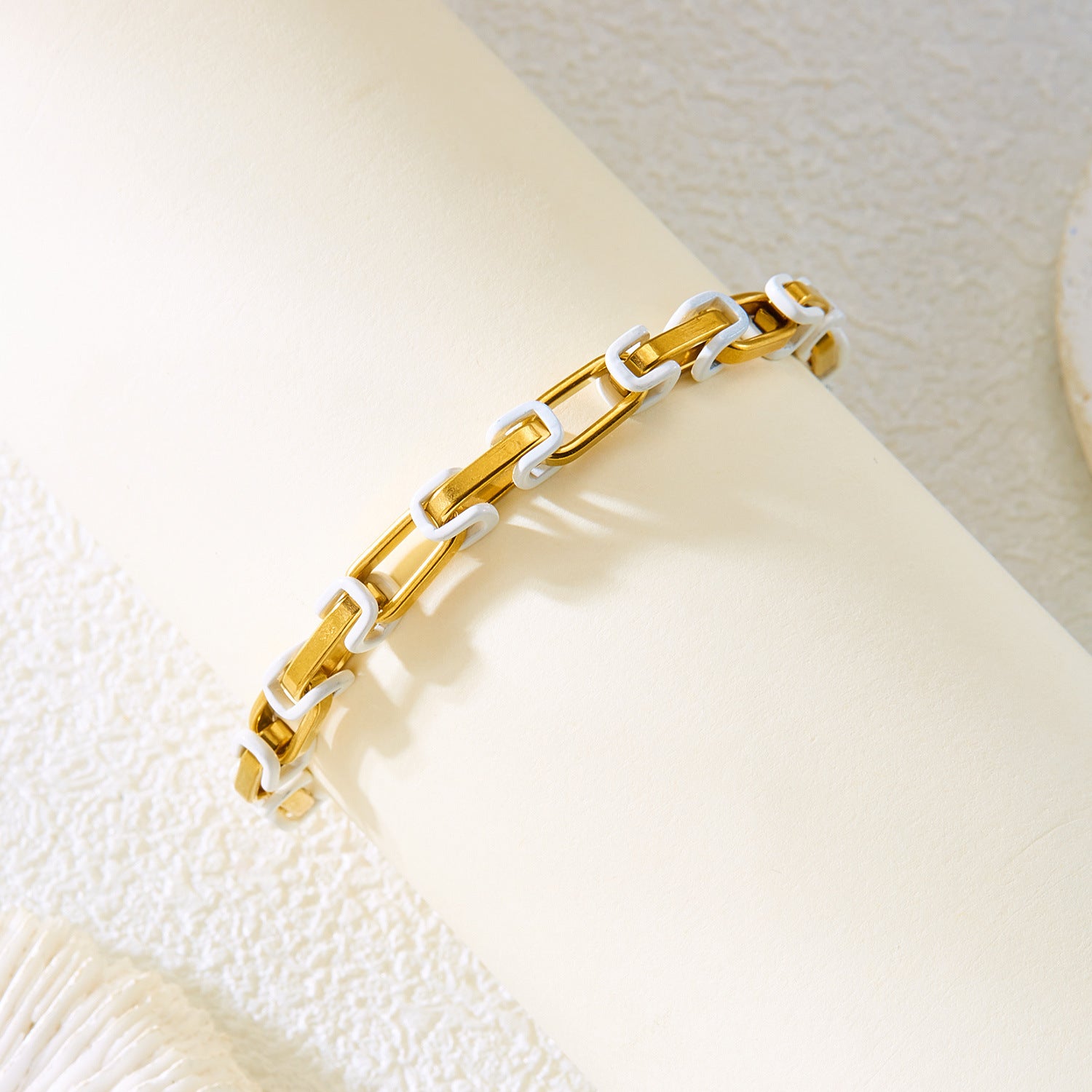 Wholesale Light Luxury Style Stainless Steel Bracelet