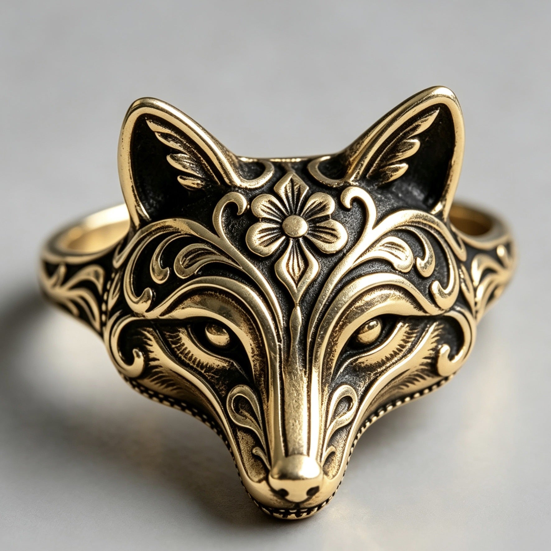 Wholesale Trendy Silver Fox Ring Women' s Alloy Face Carving Design Jewelry Accessory for Boutique Resale Everyday Wear