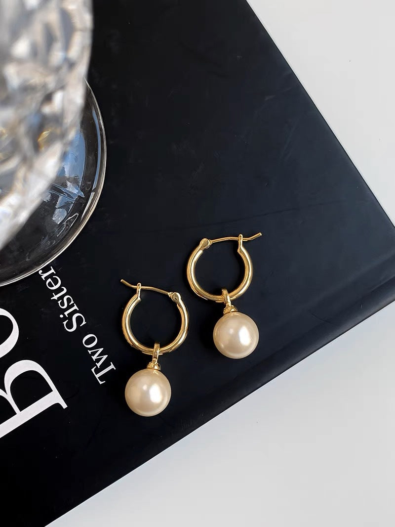 Wholesale plain hoop crystal pearl earrings