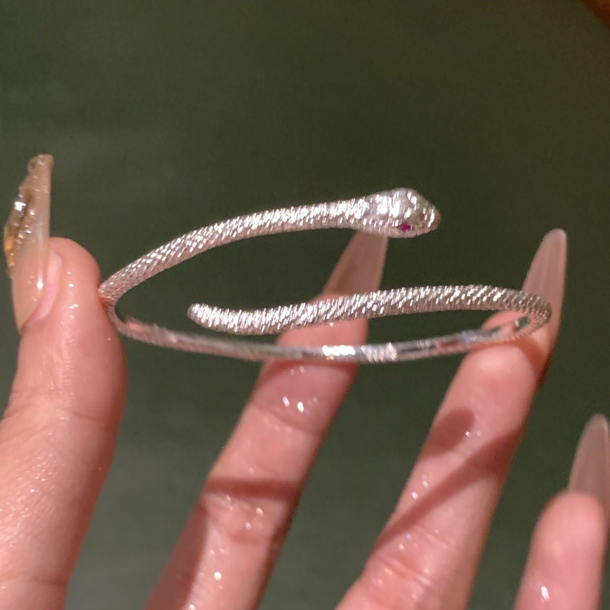 Wholesale Silver Snake Design Adjustable Alloy Bangle Bracelet Jewelry Accessory For Gift Boutique Resale