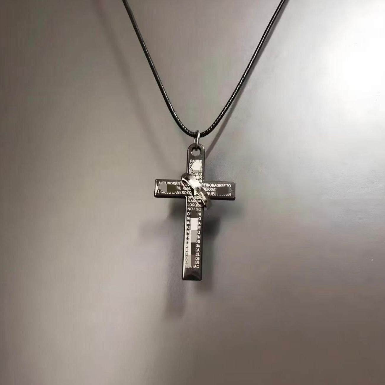 Wholesale Y2K Vintage Cross Necklace Zinc Alloy Pendant With Leather Cord Unisex Couple Streetwear Jewelry Trendy Gift