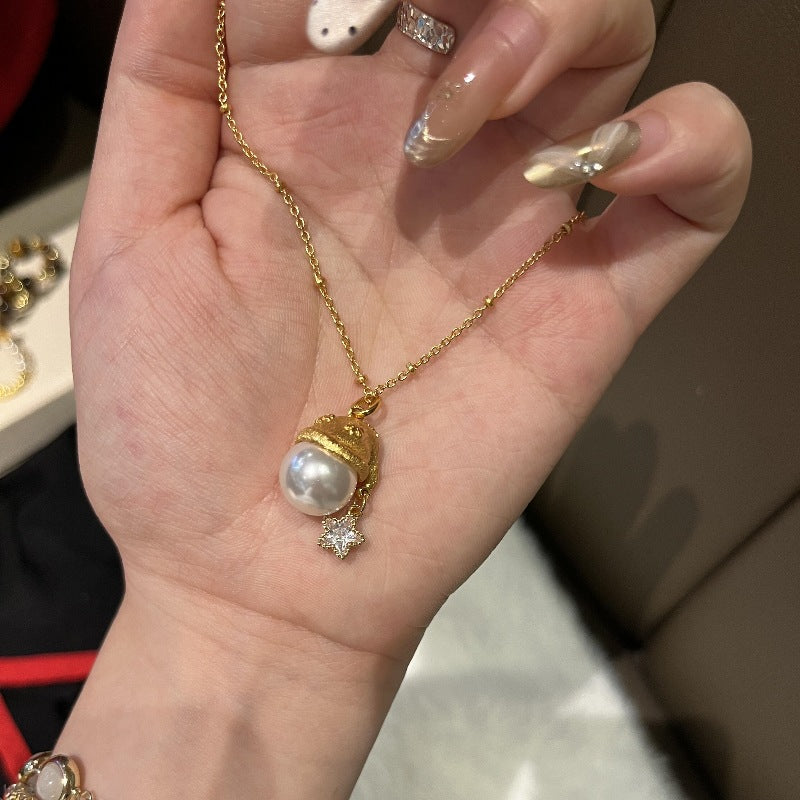 Wholesale Vintage Brushed Pearl Christmas Hat Star Necklace