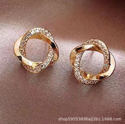 Wholesale Fairy Wind Style Square Earrings Fashion Accessory for Women