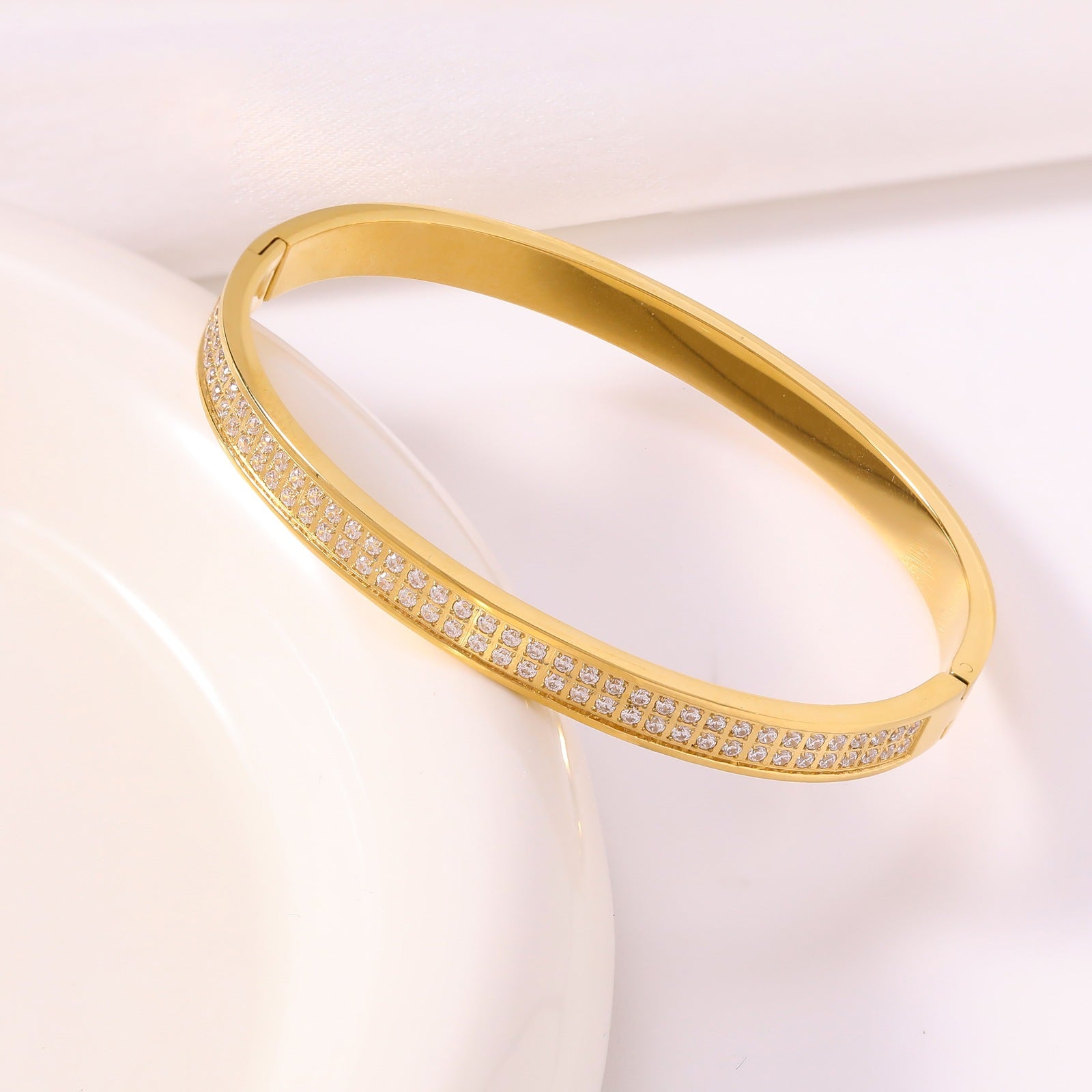 Wholesale Starry Sky Diamond-Encrusted Titanium Steel Bracelet Stylish Jewelry Accessory