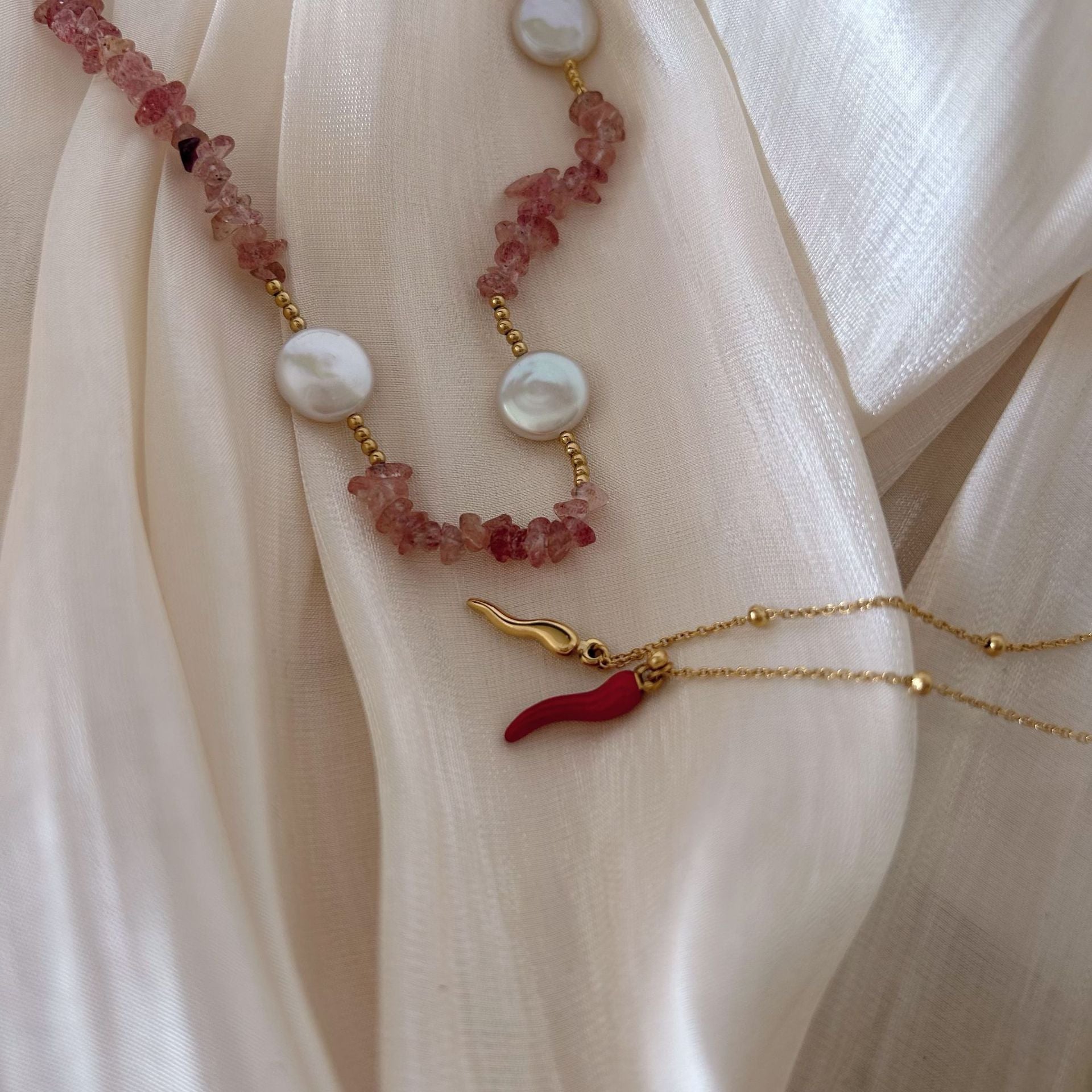 Wholesale Stainless Steel Bohemian Niche Gravel Pearl Baroque Necklace