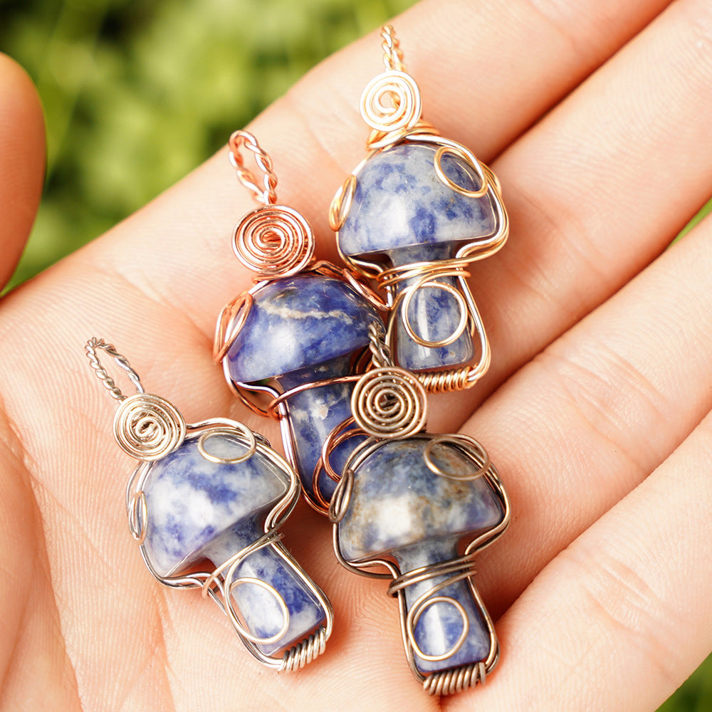 Wholesale Natural Crystal Mushroom Pendant Handmade Silk Cute Little Mushroom Crystal Mesh Bag Necklaces ACC-NE-RongGuan014