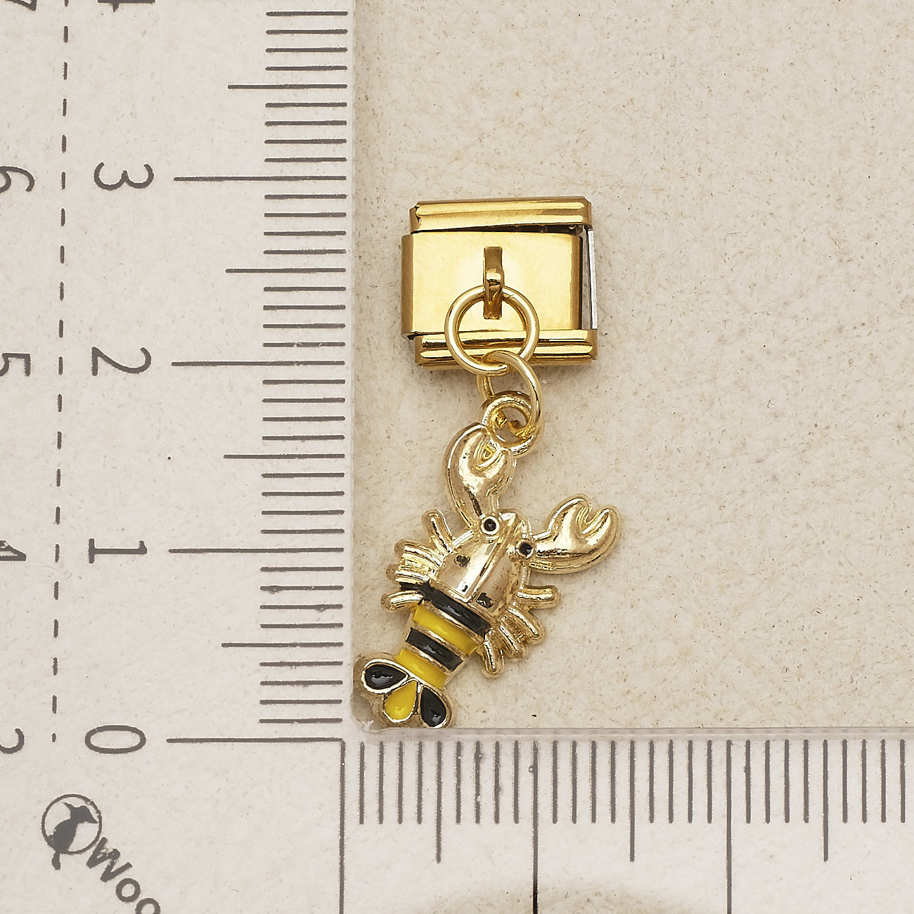 Wholesale Electroplated Stainless Steel Crab Lobster Sneaker Pendant Novelty Charm Gift Boutique Resale