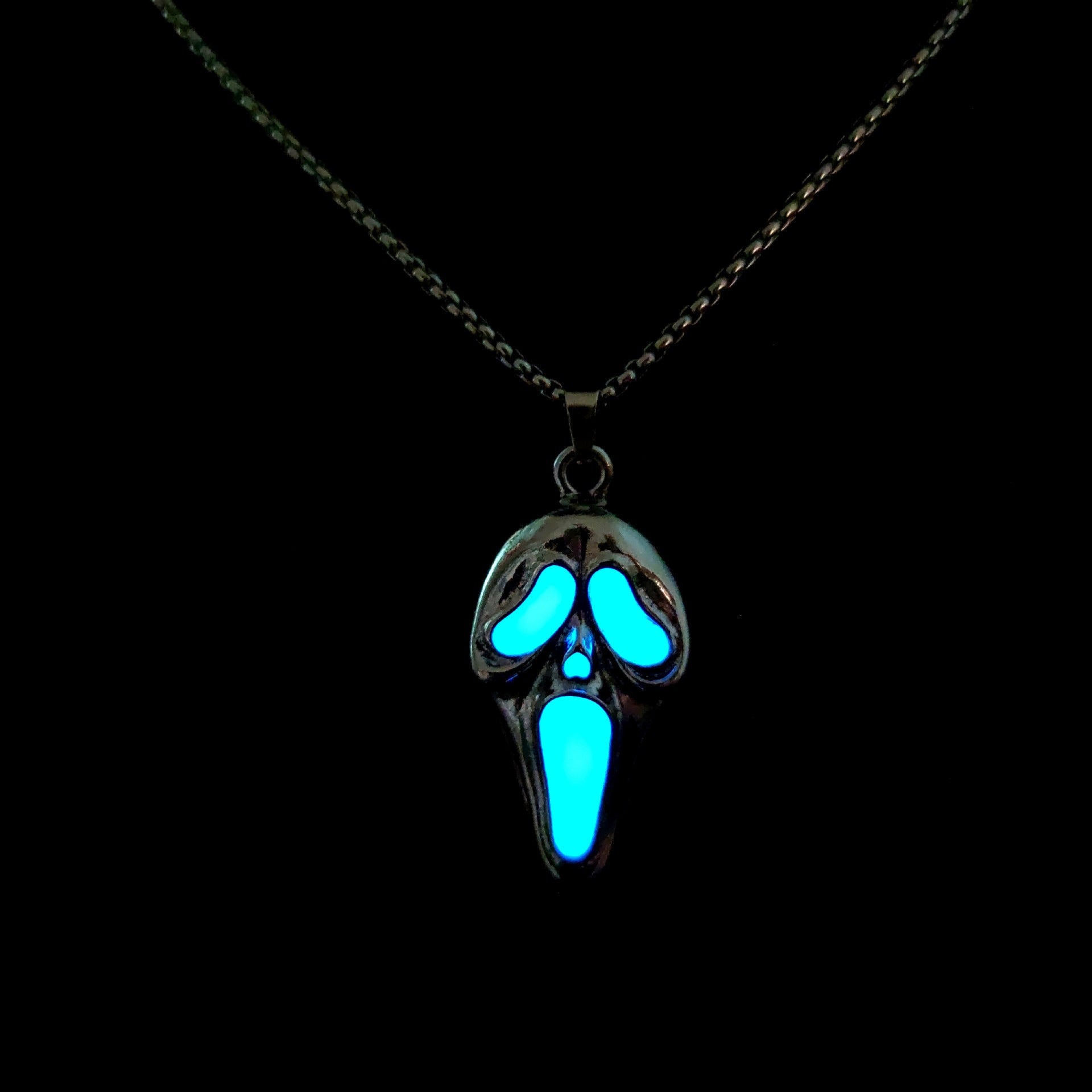 Wholesale Halloween skull luminous mask pendant  necklace