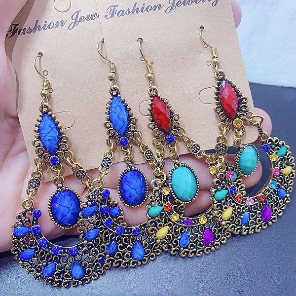 Wholesale Random color 10pcs Retro Ethnic Style Exaggerated Electroplated Gemstone Earrings ACC-ES-Pabo001